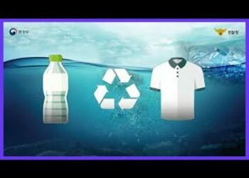 [대한건강의료신문]-투명-페트병의-무한-변신…-옷,-신발,-가방으로-다시-태어나다